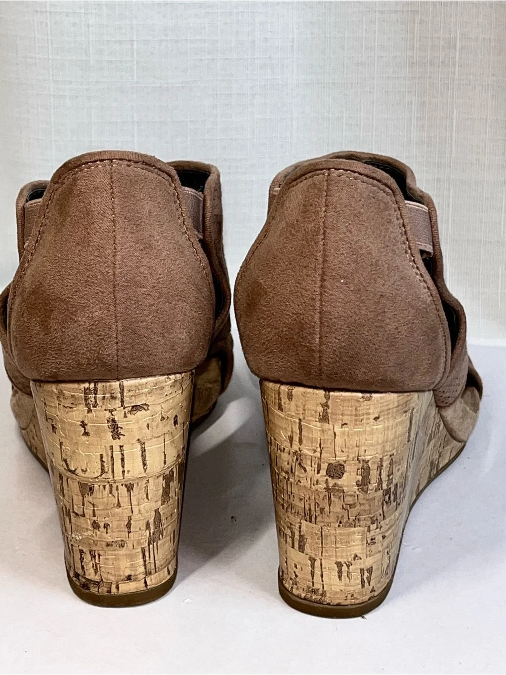 LifeStride Soft System Taupe Peep Toe Cork Wedge Sandals Size 8 Comfort